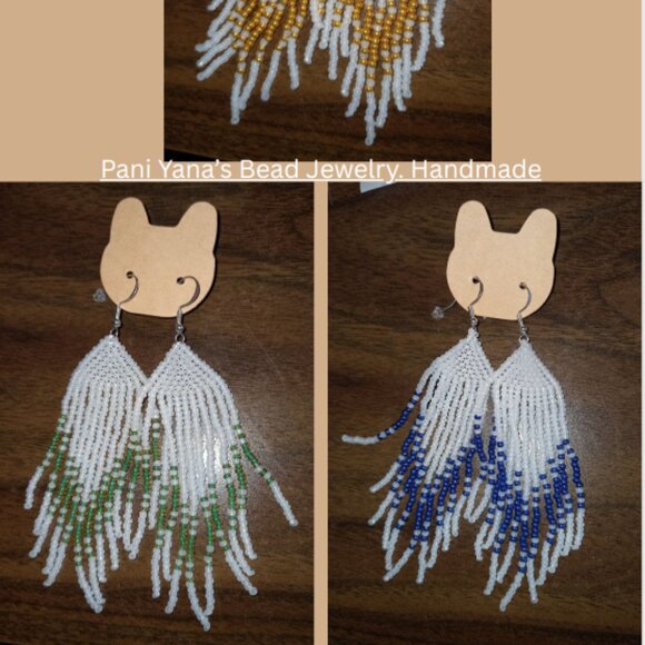 💙 Handmade Beaded Earrings  💙 - Picture 1 of 5